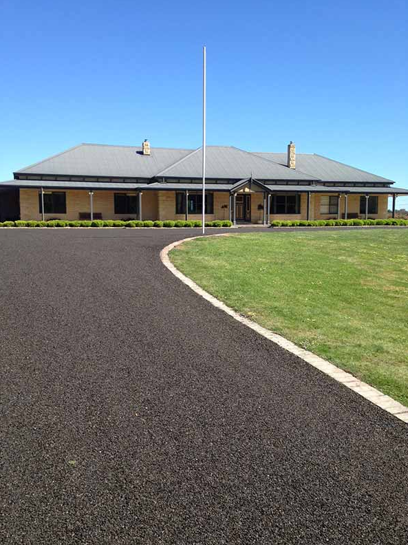 This is a photo of an asphalt driveway which has been installed by Wattle Glen Road Tech